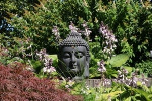 ThuisindeTuin.nl tuinbeelden boeddha hoofd