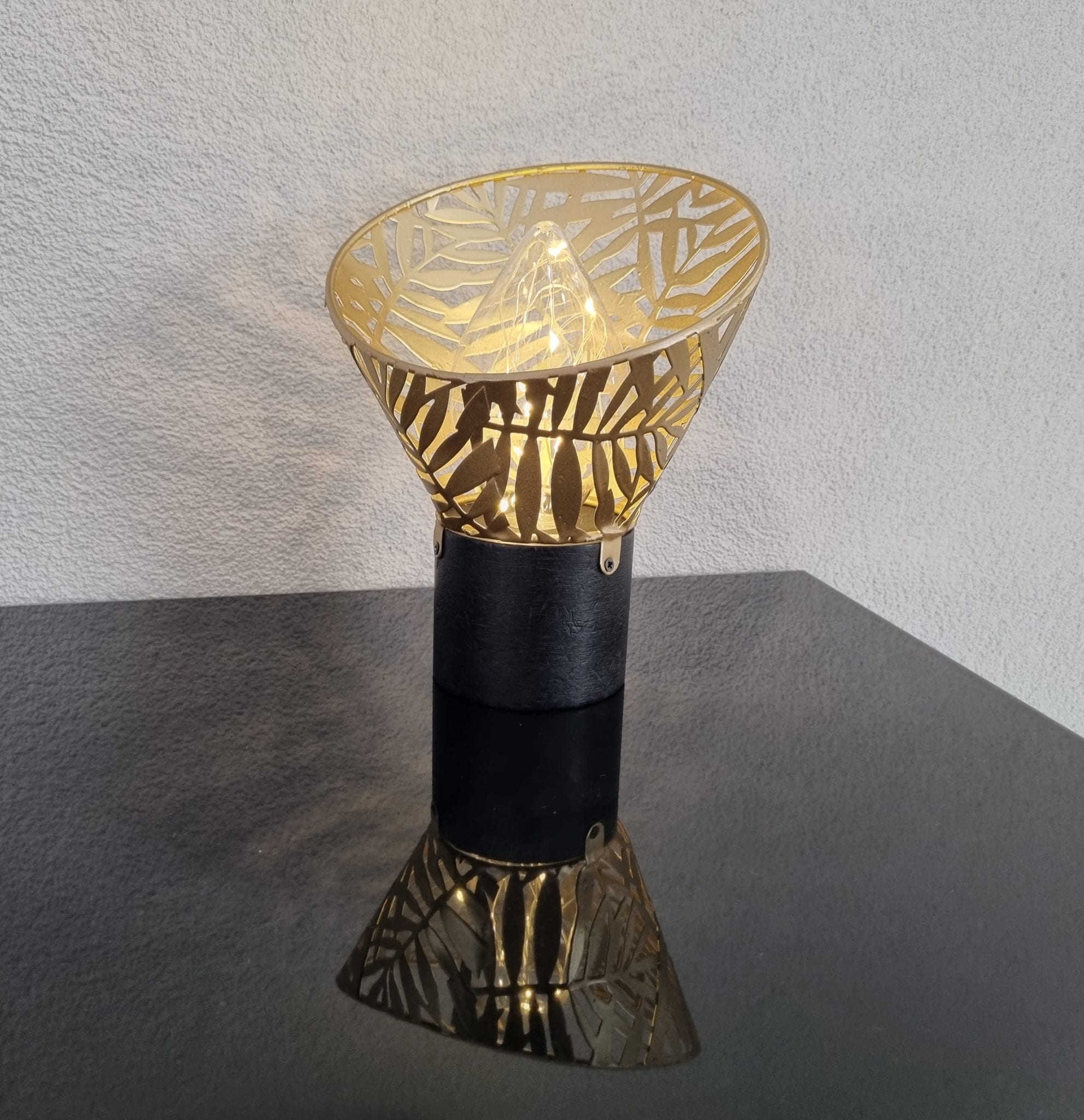 Gouden decoratie tafellamp led Tafel lamp goud met blad patroon 19 cm